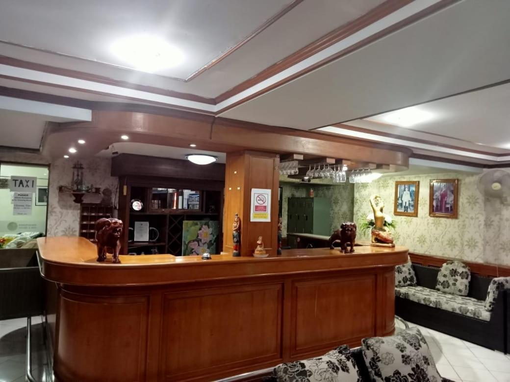 Kingfisher House And Bar 파타야 외부 사진